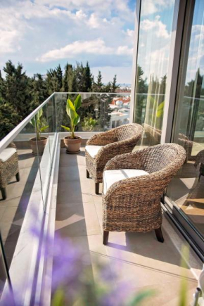 Blue Oasis Apartment